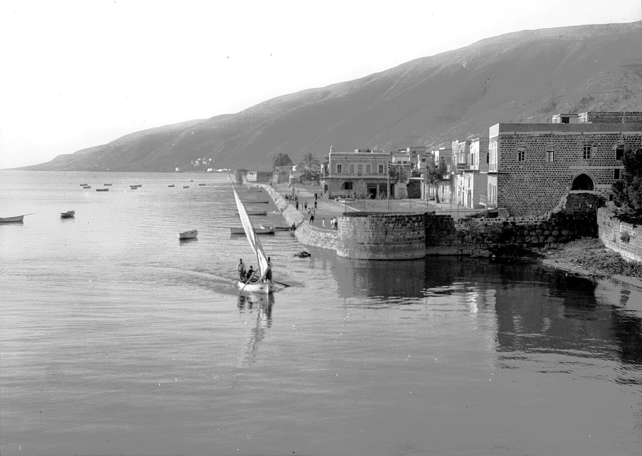 A white sailboat off Tabariyya's waterfront, 1930s