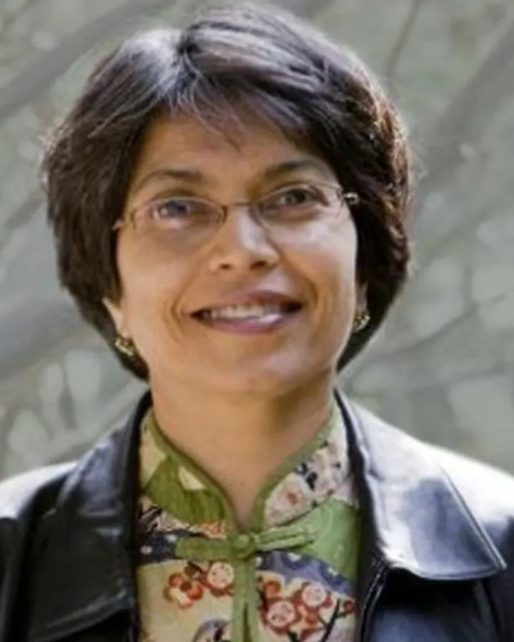 Portrait of Lama Abu-Odeh