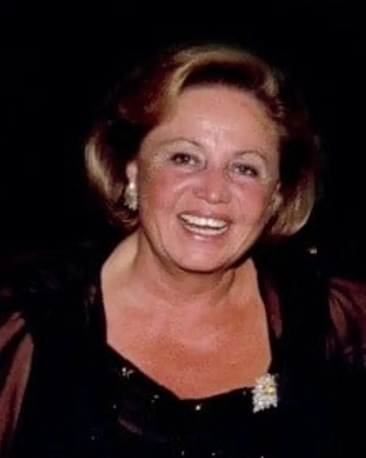 Portrait of Suad Al Husseini Al Juffali